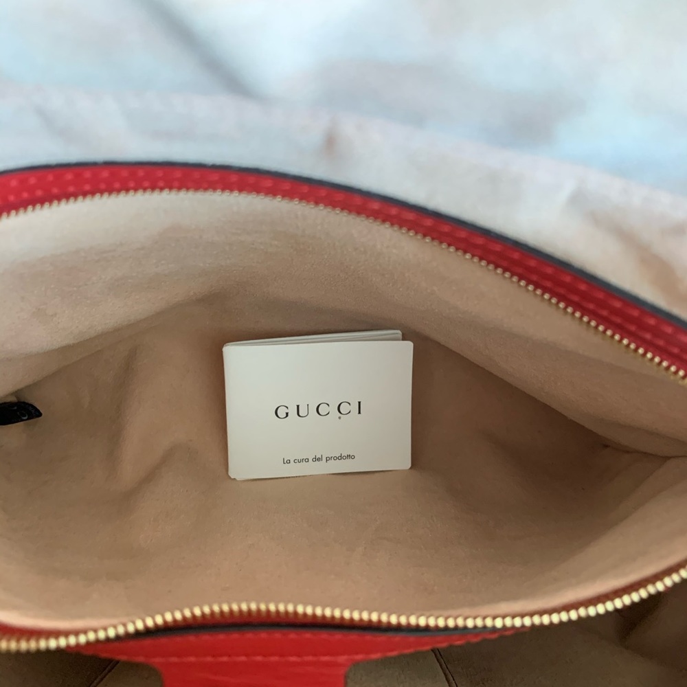GUCCI GG Supreme Canvas Red Leather Blooms Tote - Picture 7 of 11